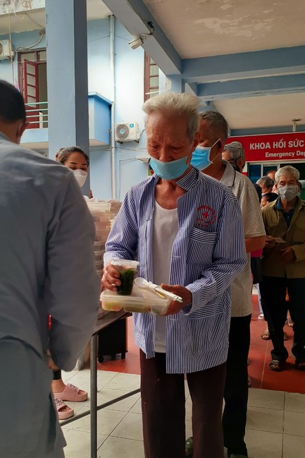 Thiện sự ngày Rằm tại chùa Đống Cao