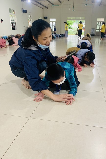 The 9th lotus seeds Sowing Retreat at Dong Cao Pagoda