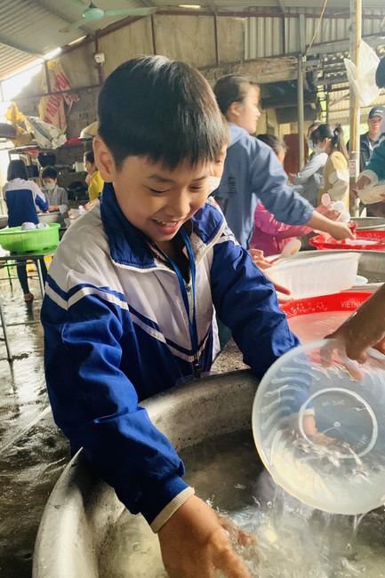The 9th lotus seeds Sowing Retreat at Dong Cao Pagoda