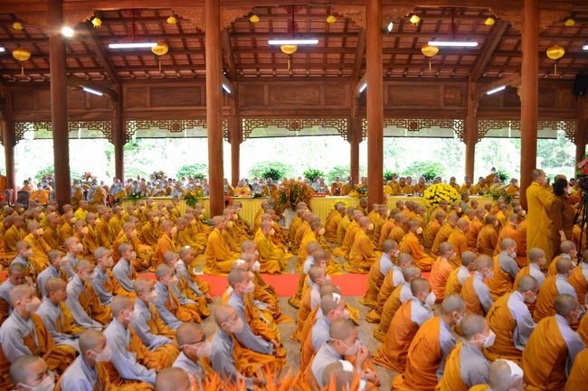 Receiving precepts from Thien Hoa precept's Altar of the Hoang Phap Pagoda’s monks