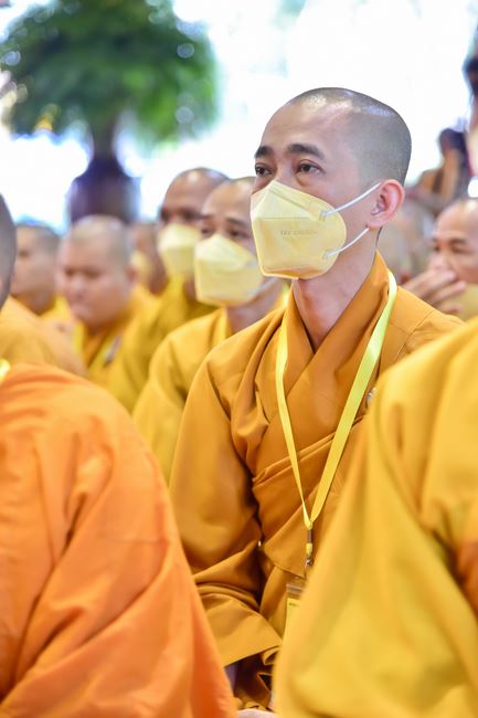 Receiving precepts from Thien Hoa precept's Altar of the Hoang Phap Pagoda’s monks