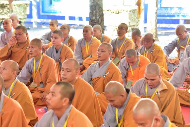 Receiving precepts from Thien Hoa precept's Altar of the Hoang Phap Pagoda’s monks