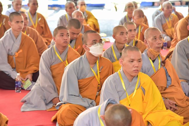 Receiving precepts from Thien Hoa precept's Altar of the Hoang Phap Pagoda’s monks