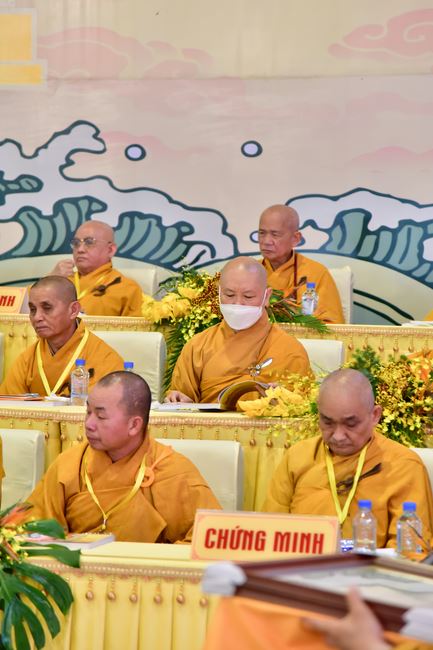 Receiving precepts from Thien Hoa precept's Altar of the Hoang Phap Pagoda’s monks