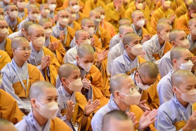 Receiving precepts from Thien Hoa precept's Altar of the Hoang Phap Pagoda’s monks
