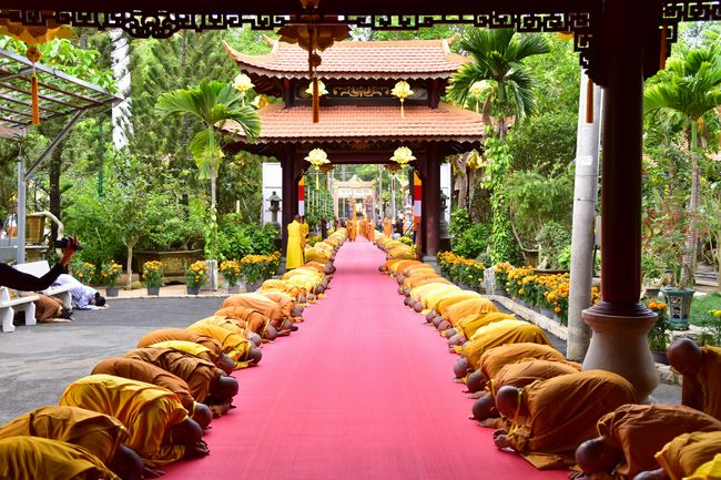 Receiving precepts from Thien Hoa precept's Altar of the Hoang Phap Pagoda’s monks