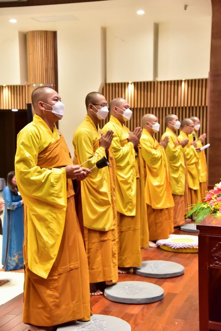 Wedding Ceremony at the pagoda