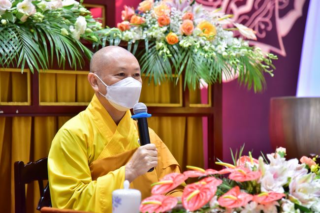 Wedding Ceremony at the pagoda