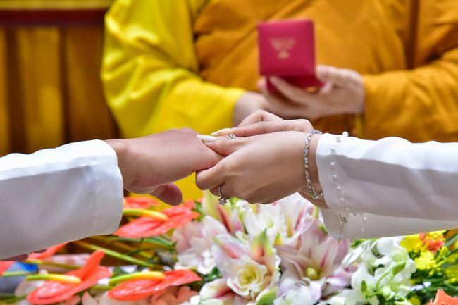 Wedding Ceremony at the pagoda