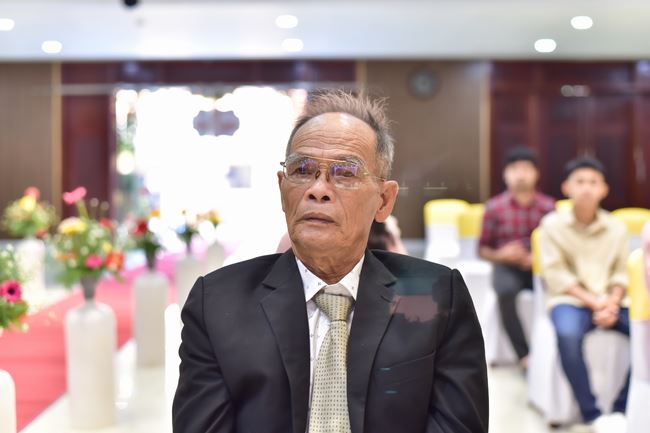 Wedding Ceremony at the pagoda