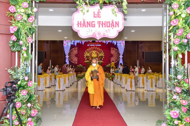 Wedding Ceremony at the pagoda