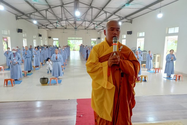 One-Day Retreat at Dong Cao pagoda