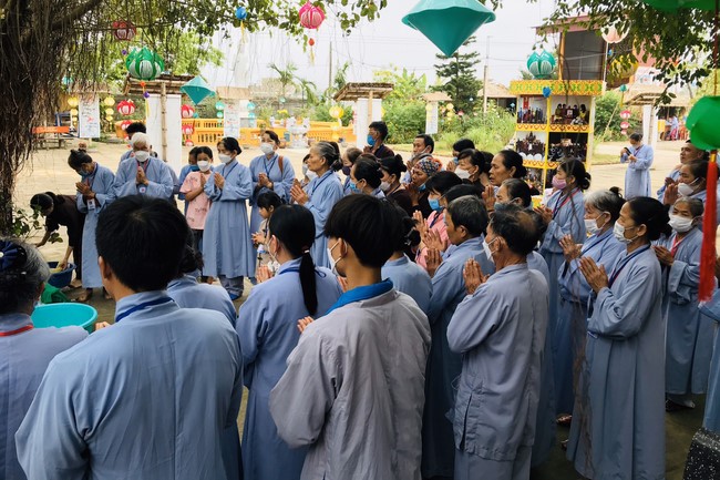 One-Day Retreat at Dong Cao pagoda