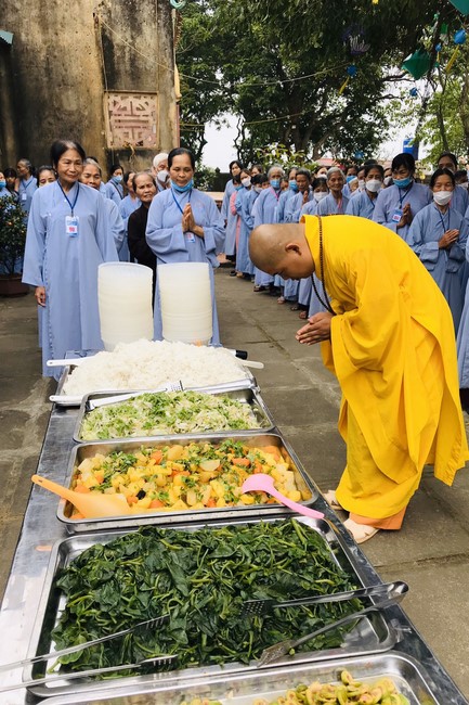 One-Day Retreat at Dong Cao pagoda