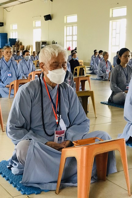 One-Day Retreat at Dong Cao pagoda