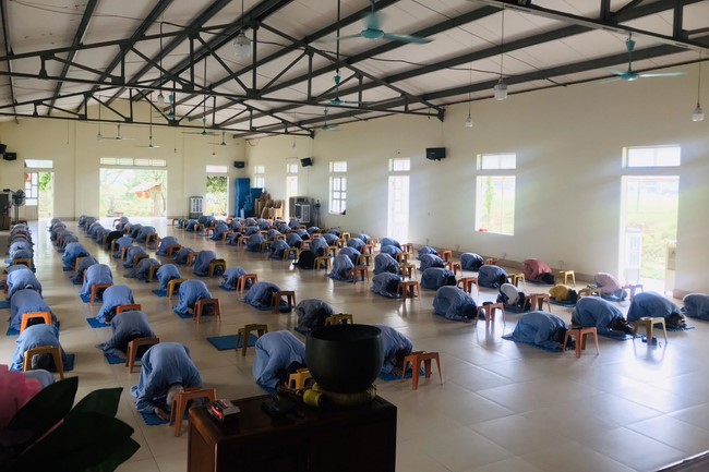 One-Day Retreat at Dong Cao pagoda