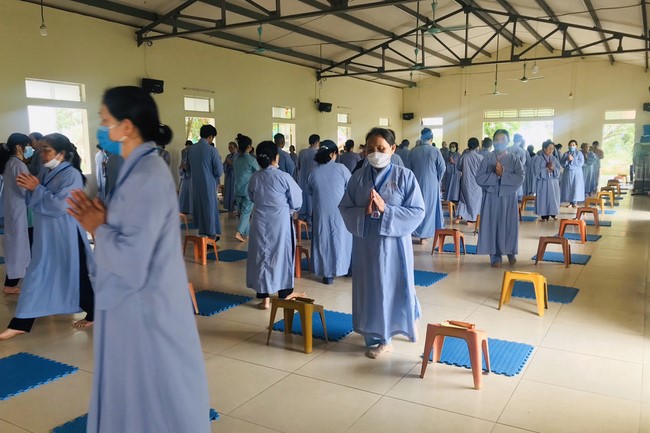One-Day Retreat at Dong Cao pagoda