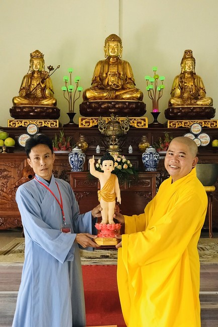 One-Day Retreat at Dong Cao pagoda