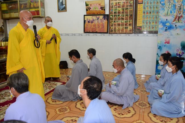 Tu niệm Phật Một ngày ở Cần Thơ