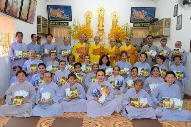 Tu niệm Phật Một ngày ở Cần Thơ