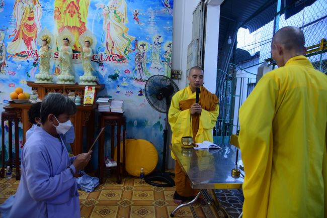 Tu niệm Phật Một ngày ở Cần Thơ