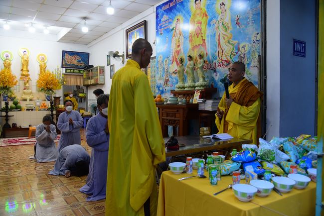 Tu niệm Phật Một ngày ở Cần Thơ