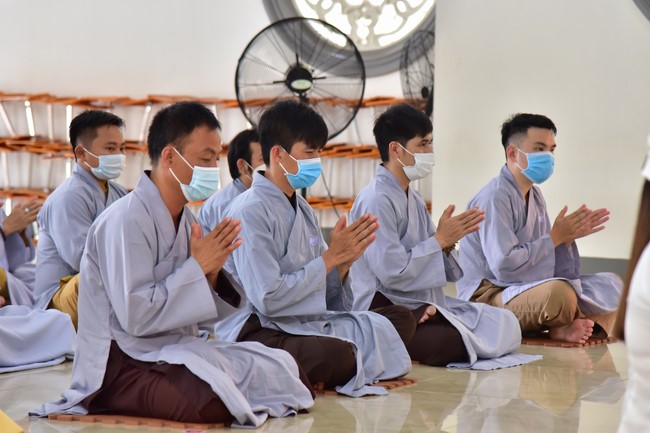 Wedding Ceremony at the pagoda