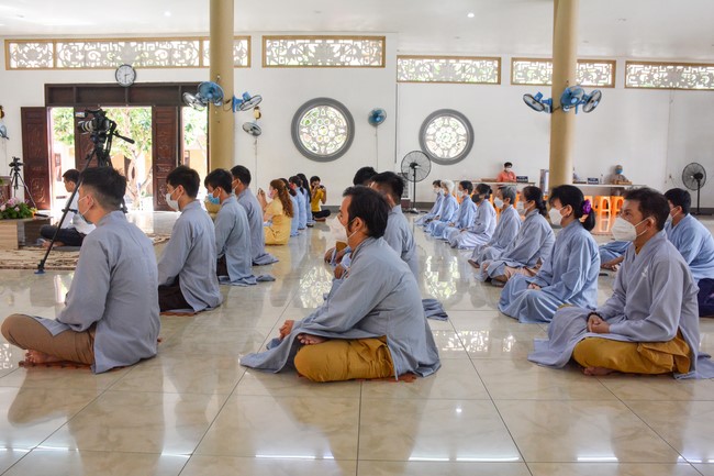 Wedding Ceremony at the pagoda