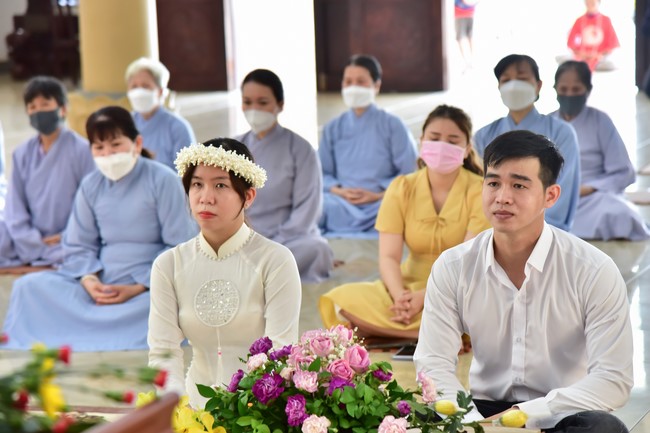 Wedding Ceremony at the pagoda