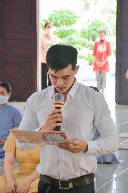 Wedding Ceremony at the pagoda