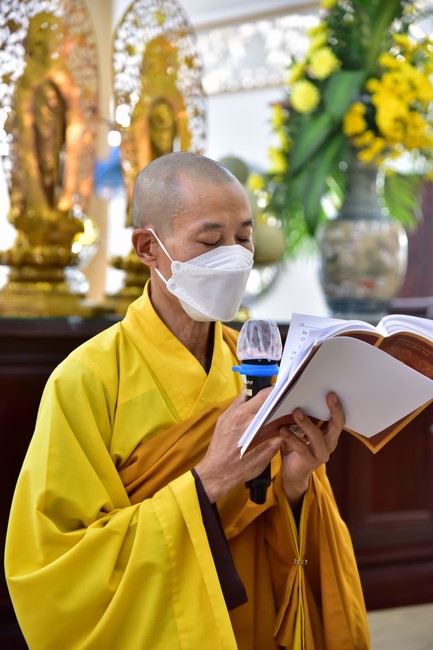Wedding Ceremony at the pagoda