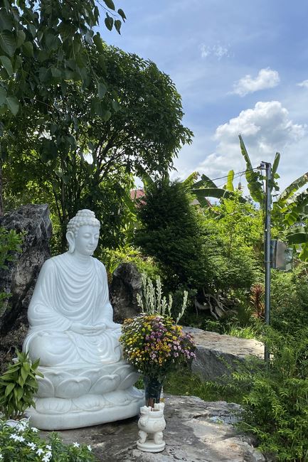 Periodic repentant Ceremony at Suoi Phap Pagoda