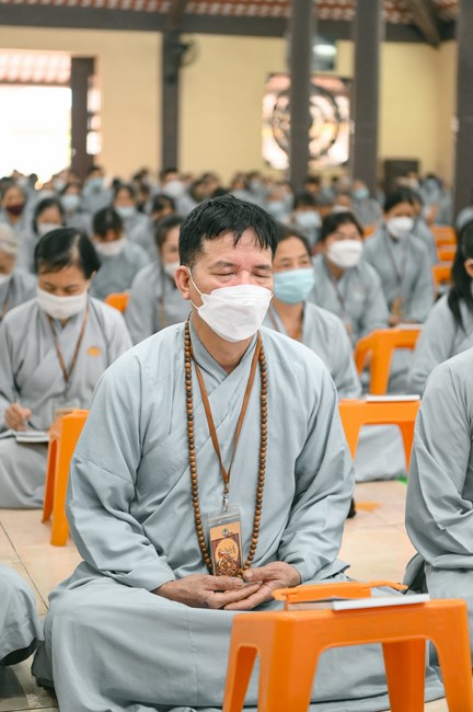 One-Day peaceful Retreat and thanks to Avalokitesvara at Hoa Phuc Pagoda