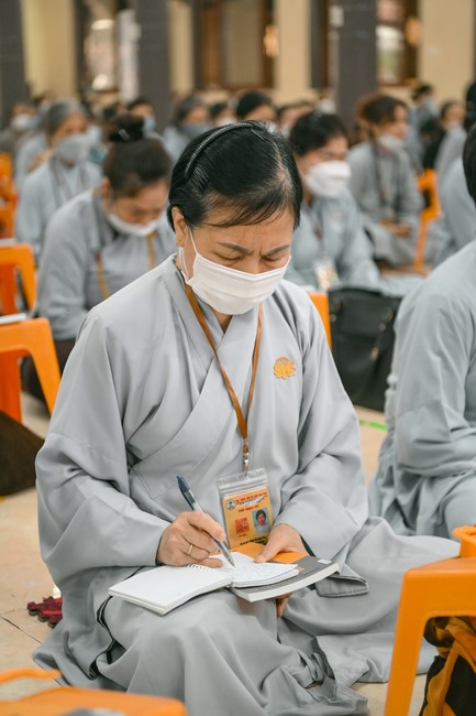 One-Day peaceful Retreat and thanks to Avalokitesvara at Hoa Phuc Pagoda