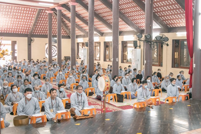 One-Day peaceful Retreat and thanks to Avalokitesvara at Hoa Phuc Pagoda