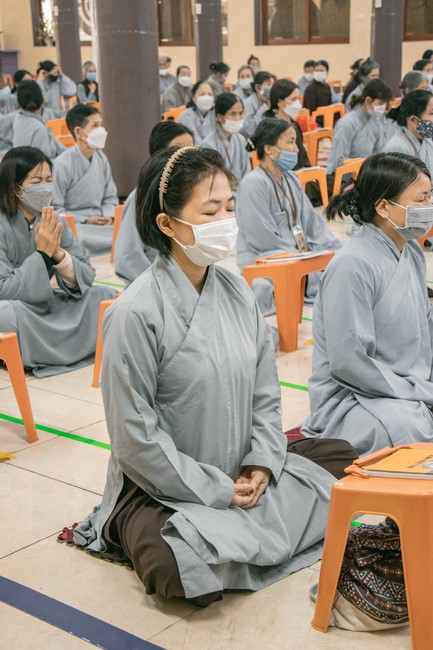 One-Day peaceful Retreat and thanks to Avalokitesvara at Hoa Phuc Pagoda