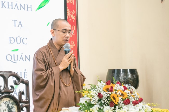 One-Day peaceful Retreat and thanks to Avalokitesvara at Hoa Phuc Pagoda