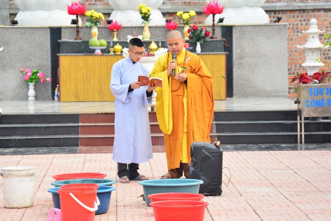 One-day peaceful Day at Tu Phap Co Tu Pagoda
