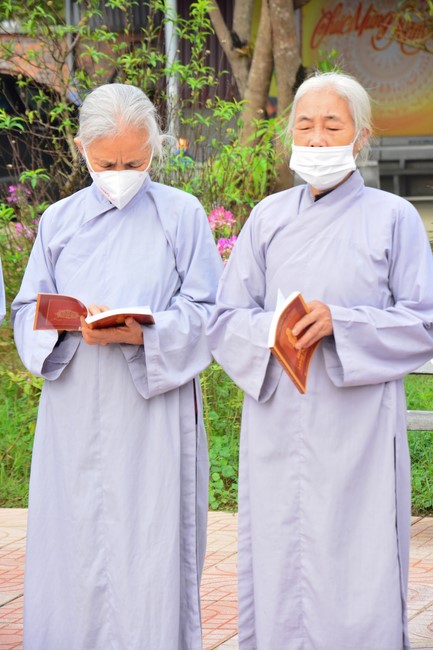 One-day peaceful Day at Tu Phap Co Tu Pagoda