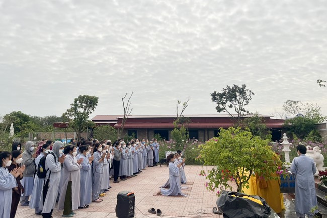 One-day peaceful Day at Tu Phap Co Tu Pagoda