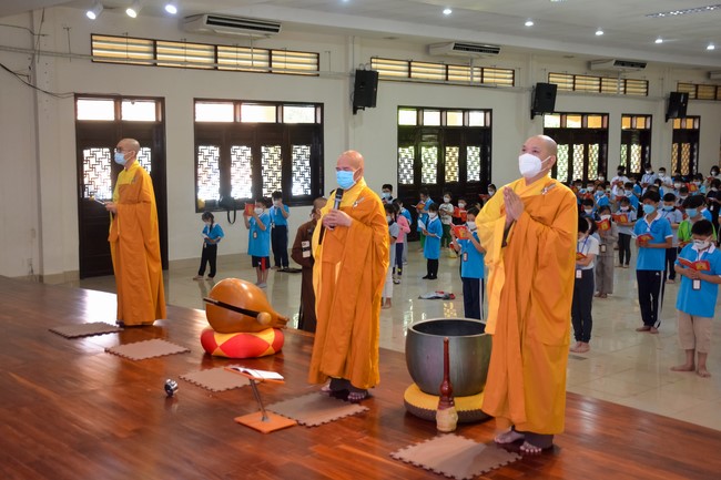 Khóa tu thanh thiếu niên