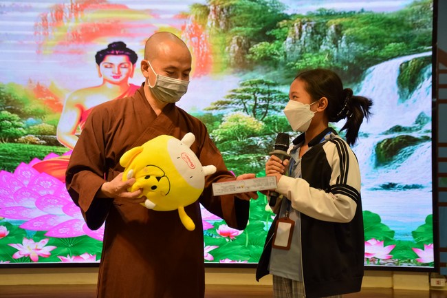 Khóa tu thanh thiếu niên