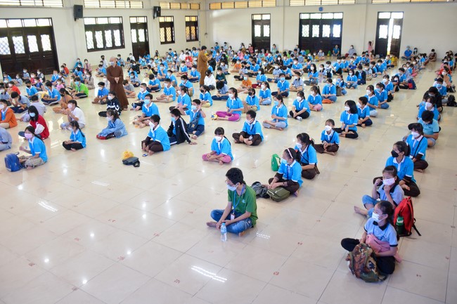 Khóa tu thanh thiếu niên