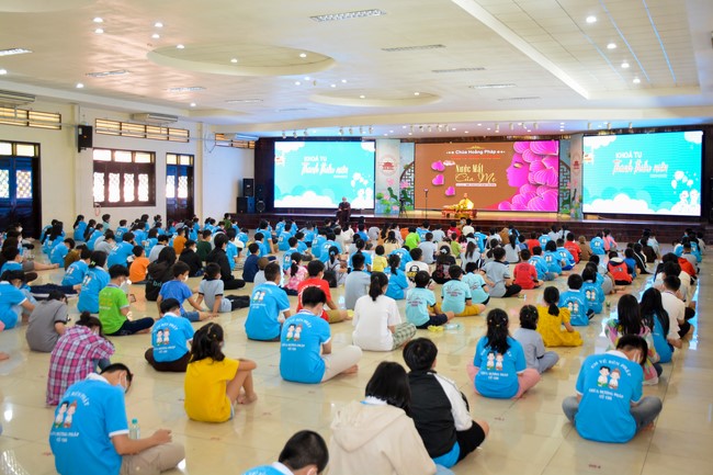 Khóa tu thanh thiếu niên