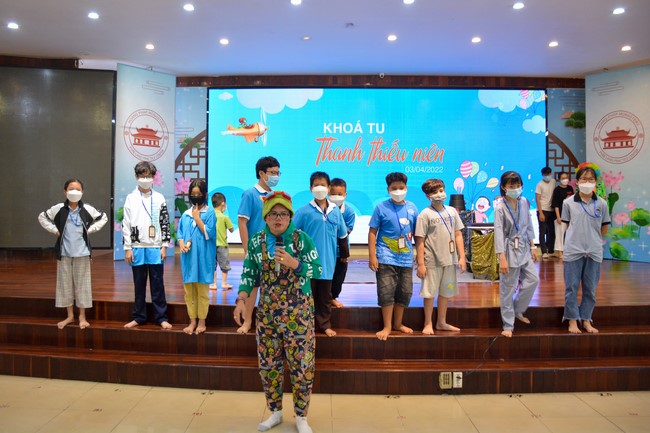 Khóa tu thanh thiếu niên