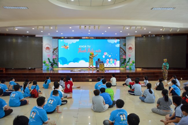 Khóa tu thanh thiếu niên