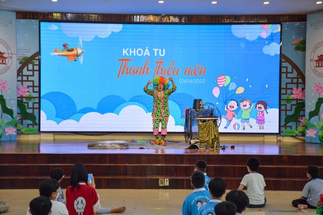 Khóa tu thanh thiếu niên