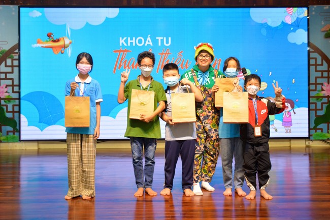 Khóa tu thanh thiếu niên