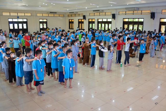 Khóa tu thanh thiếu niên