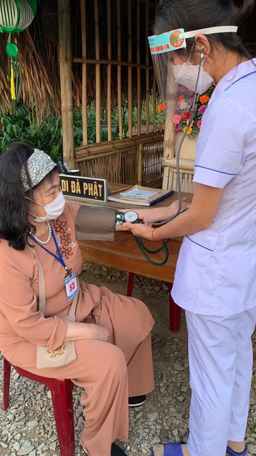 The 16th retreat “Practice as the Buddha's Teachings” at Dong Cao Pagoda